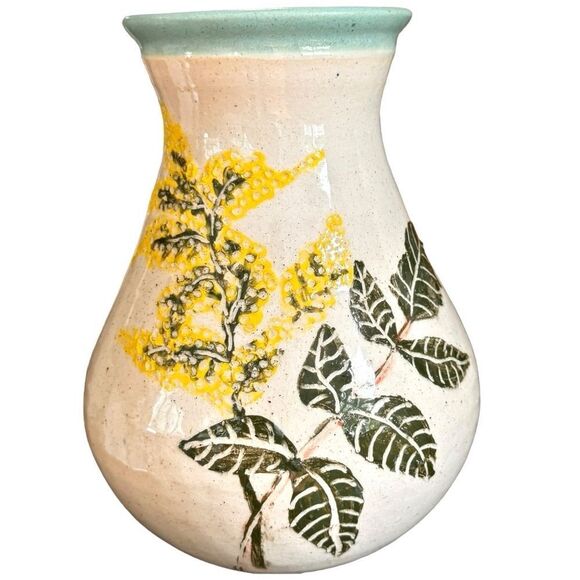 Barn Hill Pottery Chatham Cape Cod Decorative Vase. Home Decor. Home Accents. - Picture 1 of 8